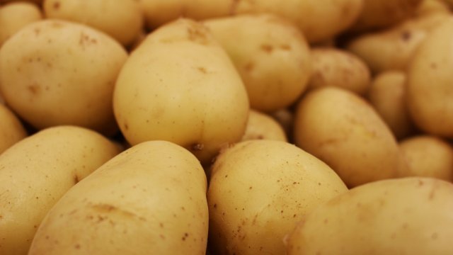 Картофите са сред най консумираните зеленчуци в нашата кухня а и