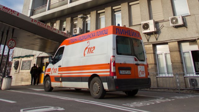 Жена загина на място а двама са леко ранени след