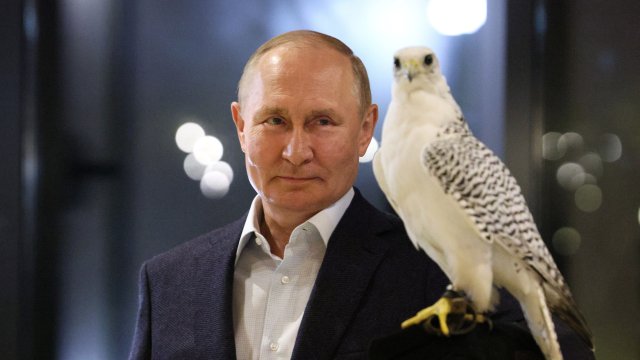 Руският президент Владимир Путин пристигна на полигона Сергеевски в руския
