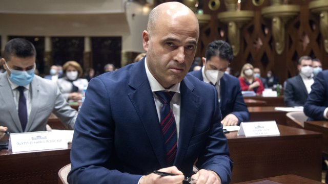 Премиерът на РСМ Димитър Ковачевски направи необичайно сравнение, засягащо България