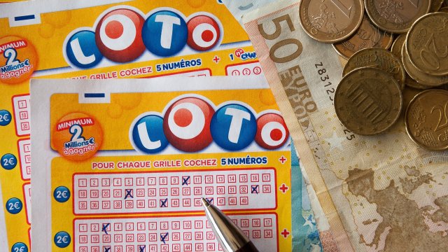 62 годишният Къртис проверил печелившата комбинация в деня след тегленето на