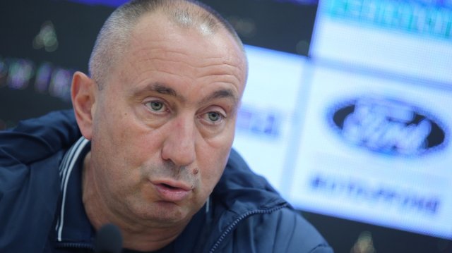 Треньорът на Левски Станимир Стоилов заяви преди утрешния мач със