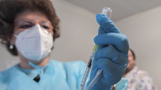 204 втори бустерни иРНК ваксини срещу Ковид 19 са поставени към