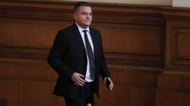 Станислав Балабанов от Има такъв народ обвини премиера Кирил Петков