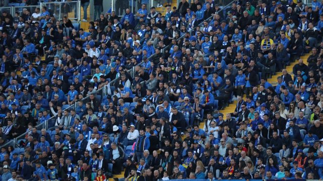 Фенове на Левски излязоха с позиция относно контролите на сините с