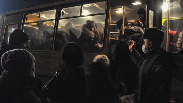 Жена евакуирана от Донбас разказва за преживения ужас да напусне