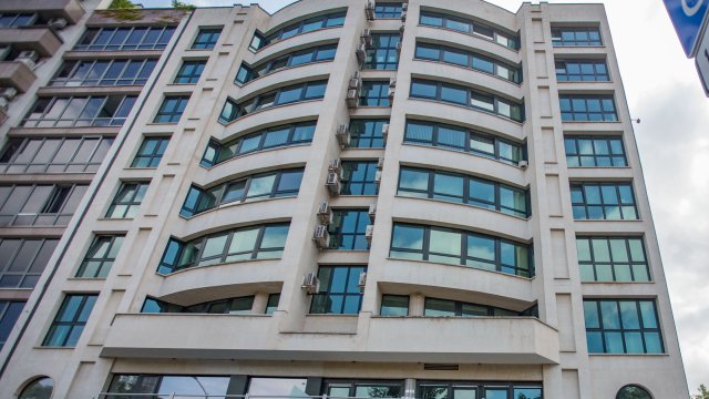 Празните офиси в София стават все повече