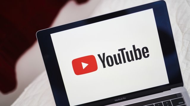 По време на пандемията YouTube беше един от основните двигатели