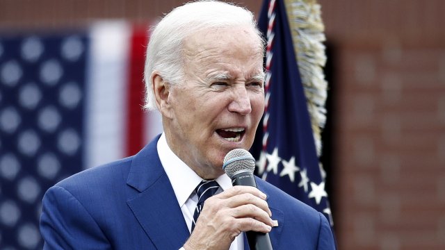 Президентът на САЩ Джо Байдън нарече грешка изоставената от десния