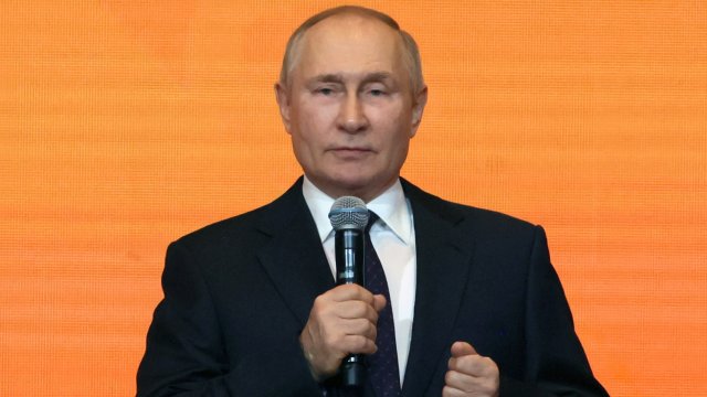 Русия съобщи че е разположила мобилни брегови ракетни системи на