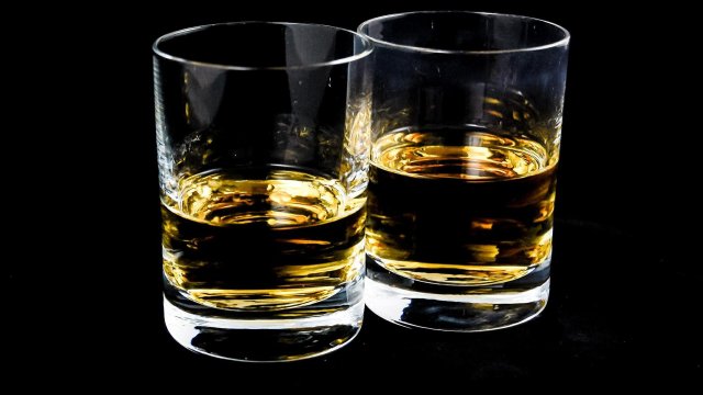 Според наскоро публикувано генетично изследване, консумацията на алкохол директно може