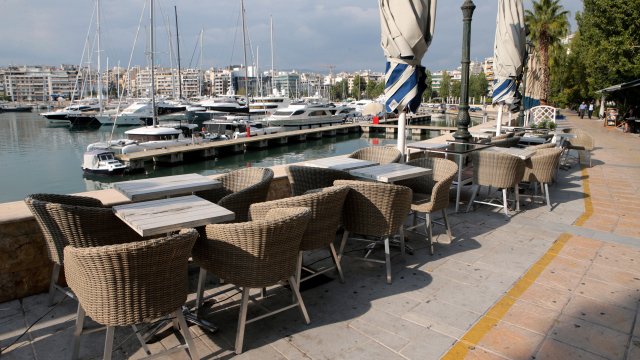 Независимата администрация за публични приходи на Гърция разкри 14 заведения