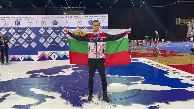 Кирил Илиев спечели четвъртата си поредна европейска титла по таекуондо