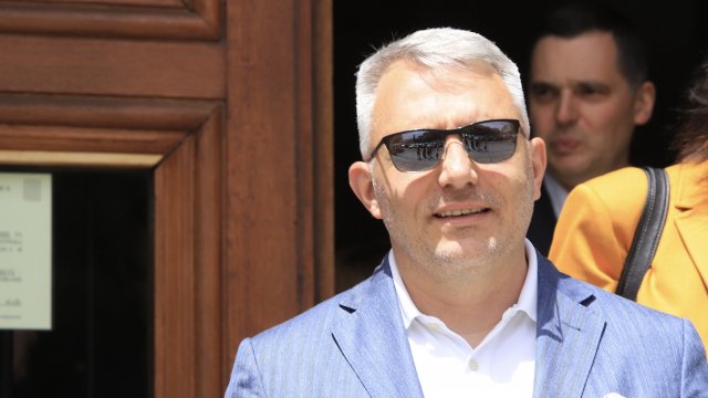 Хаджигенов призова Рашков и Стоилов в Народното събрание още на 21 юли