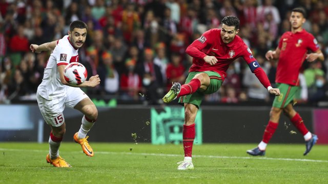 Португалия се класира за финалния бараж за участие на Мондиал