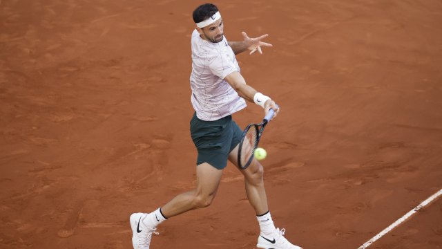 Първата ни ракета Григор Димитров отстъпи на най добрия гръцки тенисист