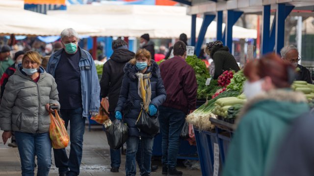Нетният месечен доход за издръжка на живота за 1 работещ