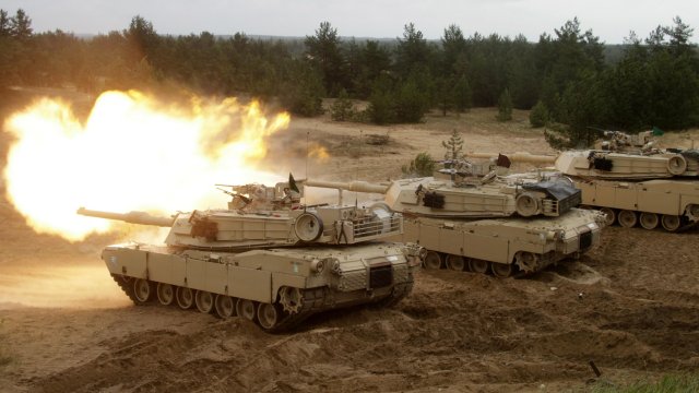 Португалия ще изпрати три танка Леопард 2  на Украйна през март