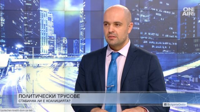 Напрежение в управляващата коалиция Сектор Гори създаде напрежение в управляващата