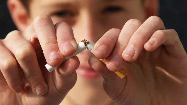 Нова Зеландия ще забрани продажбата на цигари на следващите поколения,