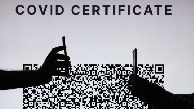Кипър се разделя с Ковид сертификата една година след въвеждането