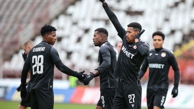 ЦСКА победи Септември Сф с 2 1 и се класира за