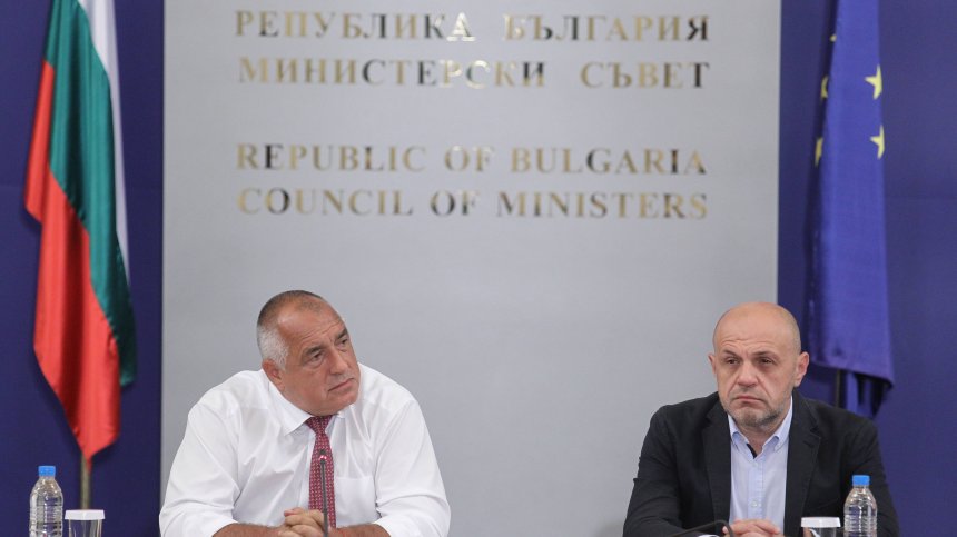 Ще събере ли ГЕРБ гласове за предложението си за нова Конституция?