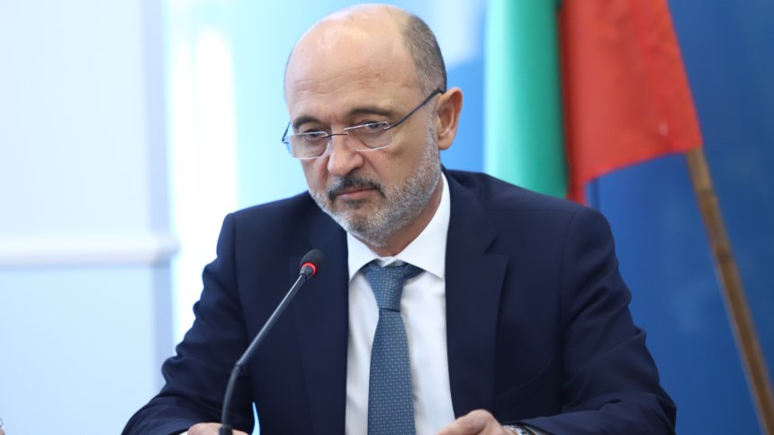 Три деца от катастрофата на "Тракия" остават за лечение у нас