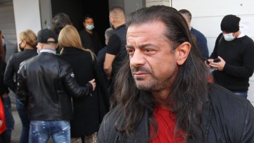 Алибегов: Спряхме да проверяваме за "зелени сертификати"