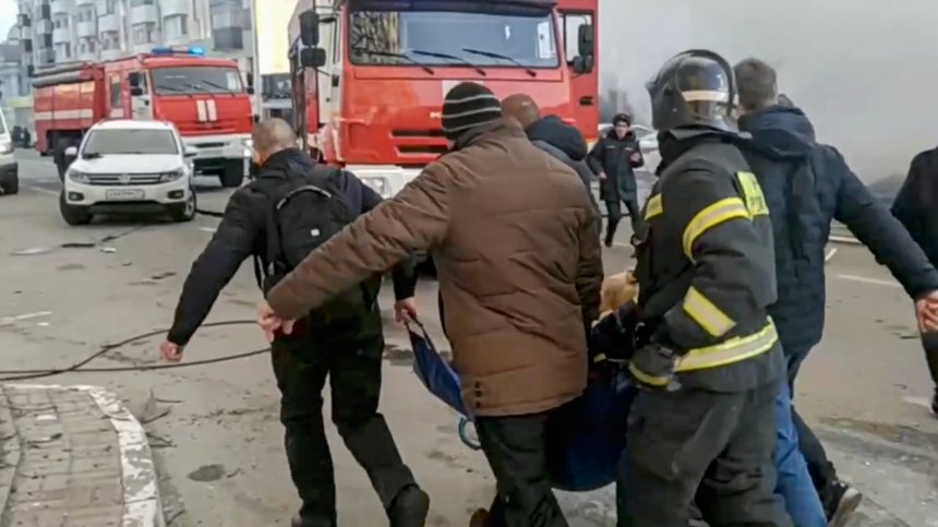 Русия съобщи за 10 убити в Белгород: Преместете се в бомбоубежищата