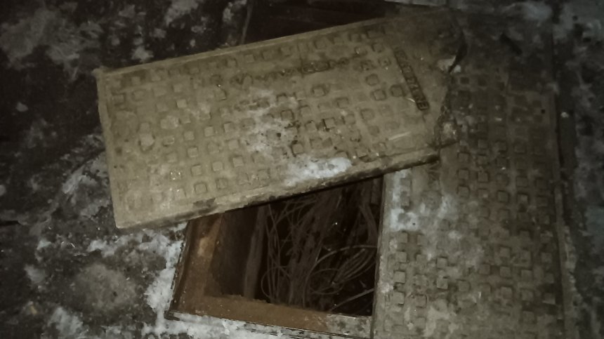 Мъж падна в необезопасена шахта в София
