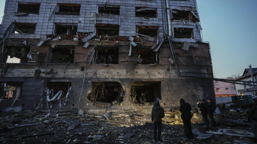 Русия предизвика експлозии и пожари в Киев, ранени са и деца
