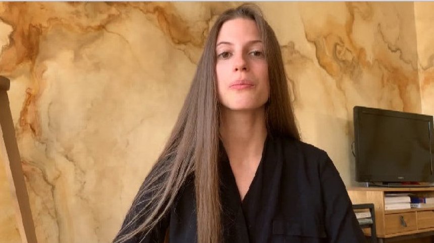 Ето я българката, която вдигна духа на Париж с ''Катерино, моме''