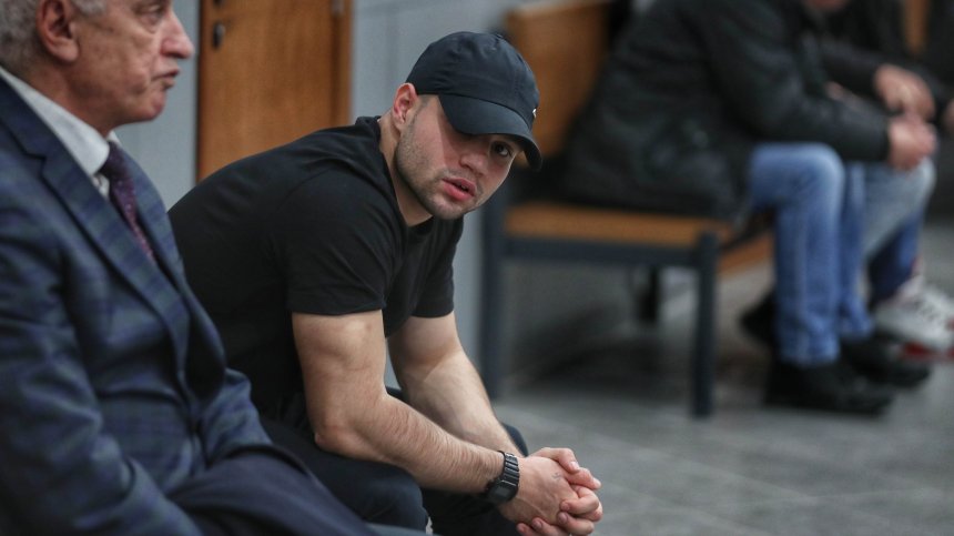 "Прокурорският син" Васил Михайлов нападна с бухалка служител на ГДБОП