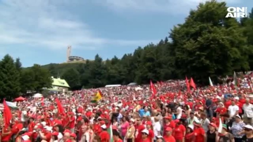 От Бузлуджа: Нинова се закани на ГЕРБ и Борисов. Премиерът им пожела да карат внимателно