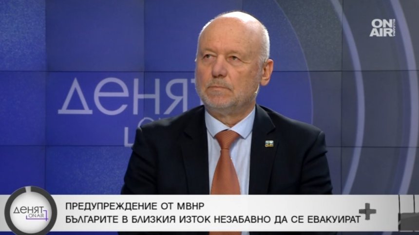 Тагарев: САЩ целят смяна на режима, но Иран не е Венецуела