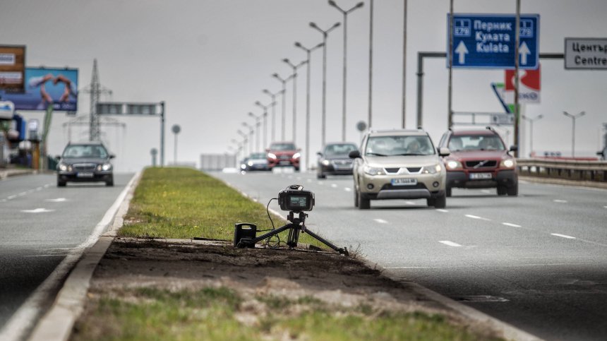 Внимание шофьори - проверете си винетката, 324 000 годишни изтичат през януари