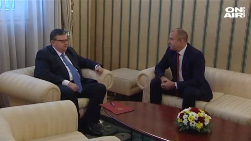 Цацаров след срещата с президента: Консултациите за нов главен прокурор са прибързани