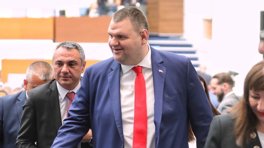 Делян Пеевски свиква извънредна национална конференция на ДПС на 22 декември