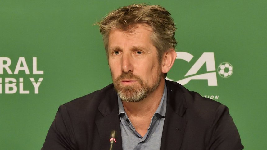 Едвин ван дер Сар проговори от болницата след мозъчния кръвоизлив