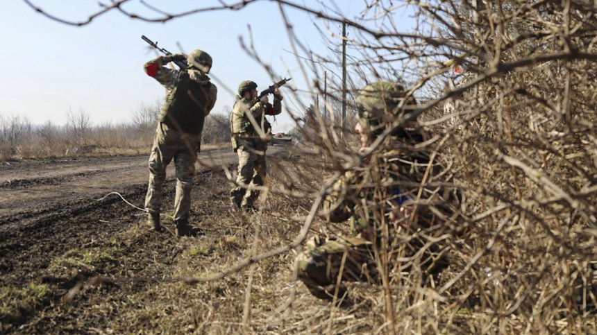 Русия: Украйна праща военни в Курск на сигурна смърт, те се предават
