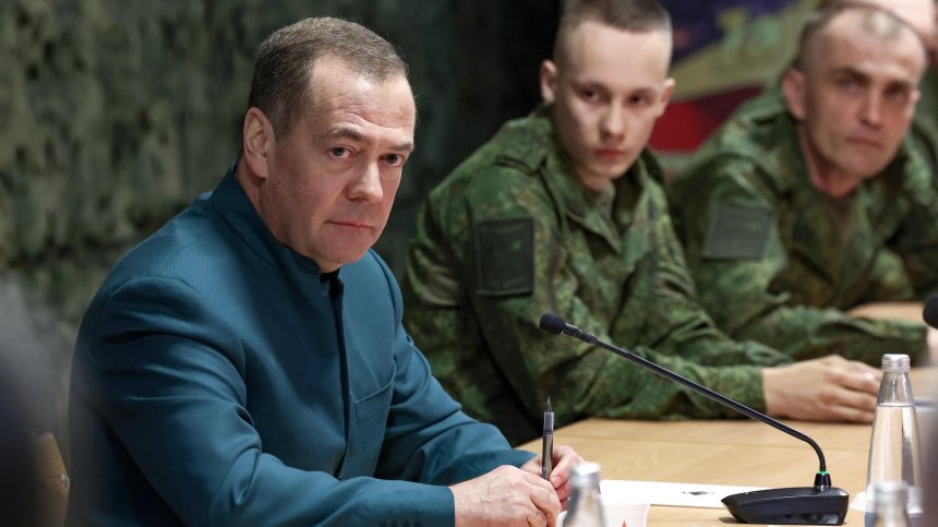 Медведев: Войната в Украйна безусловно ще приключи с победа за Русия