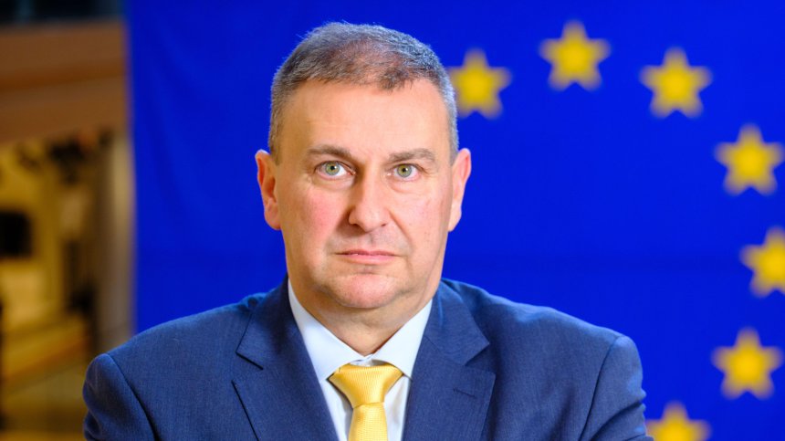 Емил Радев: Абсолютна лъжа е, че Олег Невзоров и баща ми са съдружници