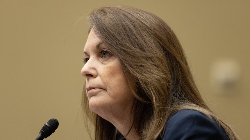 Директорът на Сикрет сървис Кимбърли Чийтъл подаде оставка