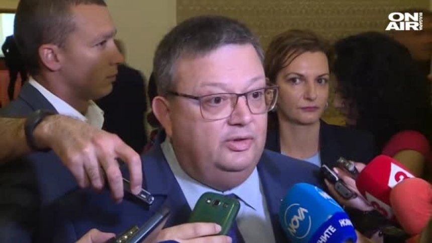 Цацаров потвърди: Още трима задържани по случая "Арабаджиеви"