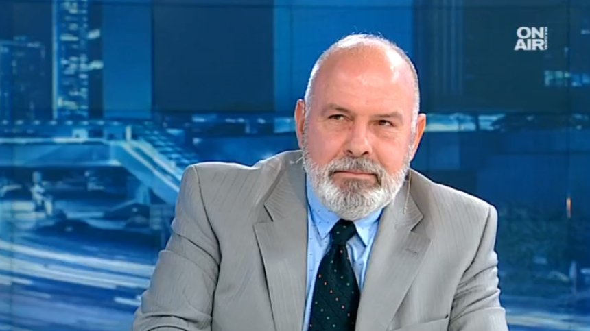 Бивш дипломат: Анкара обгрижва ислямофобските настроения в Турция