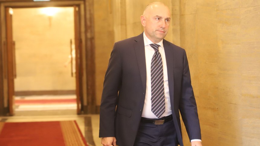 Каримански: "Има такъв народ" няма да върне мандата, ако ни бъде връчен