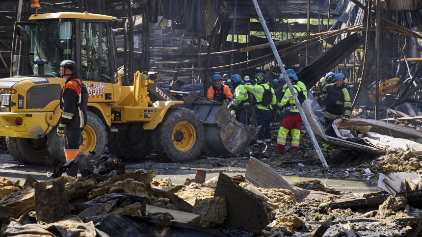 Трагедията в Харков: Кадри с дрон разкриха мащаба на разрушенията