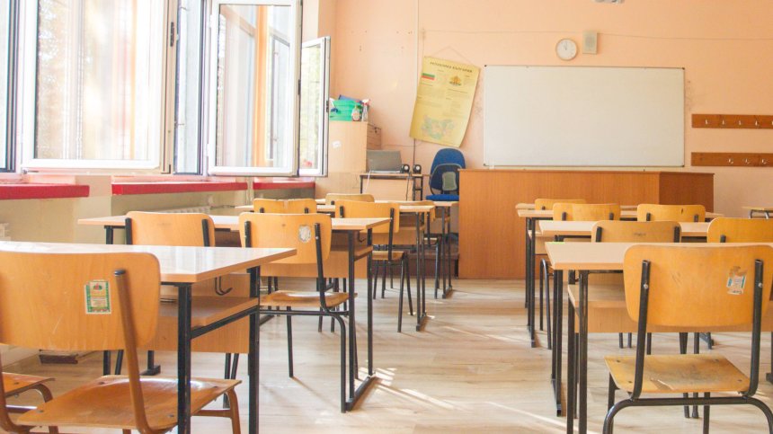 МОН публикува верните отговори от НВО по математика на десетокласниците