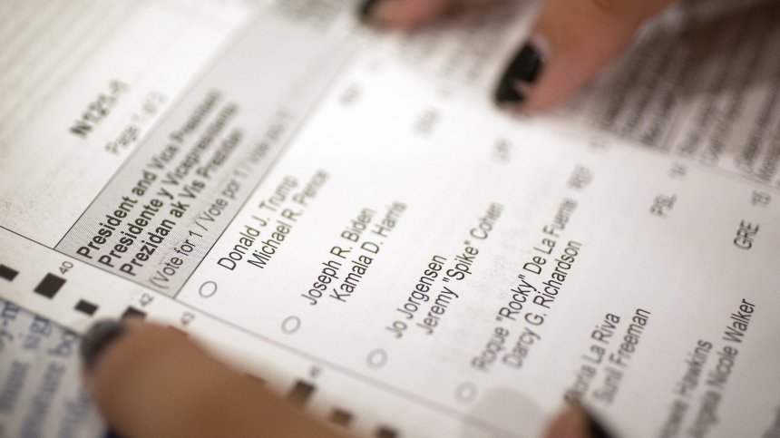 Социалните мрежи изместиха традиционните медии в агитацията за изборите в САЩ